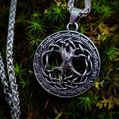 Embrace - Yggdrasil Necklace