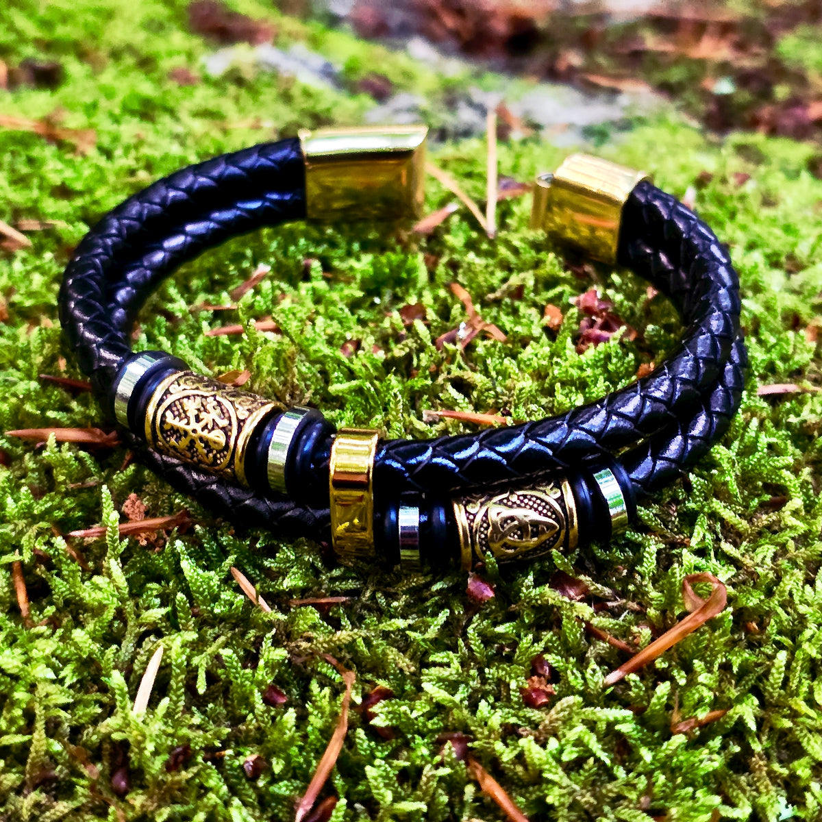 Vegvisir Dubbla - Lederarmband