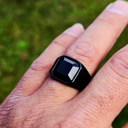 Midnight Stone – Black Signet Ring