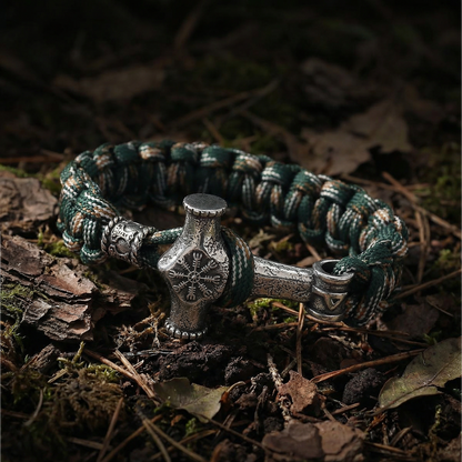 Paracord-Armband Mjölnir Galdrastafir – Mehrfarbig