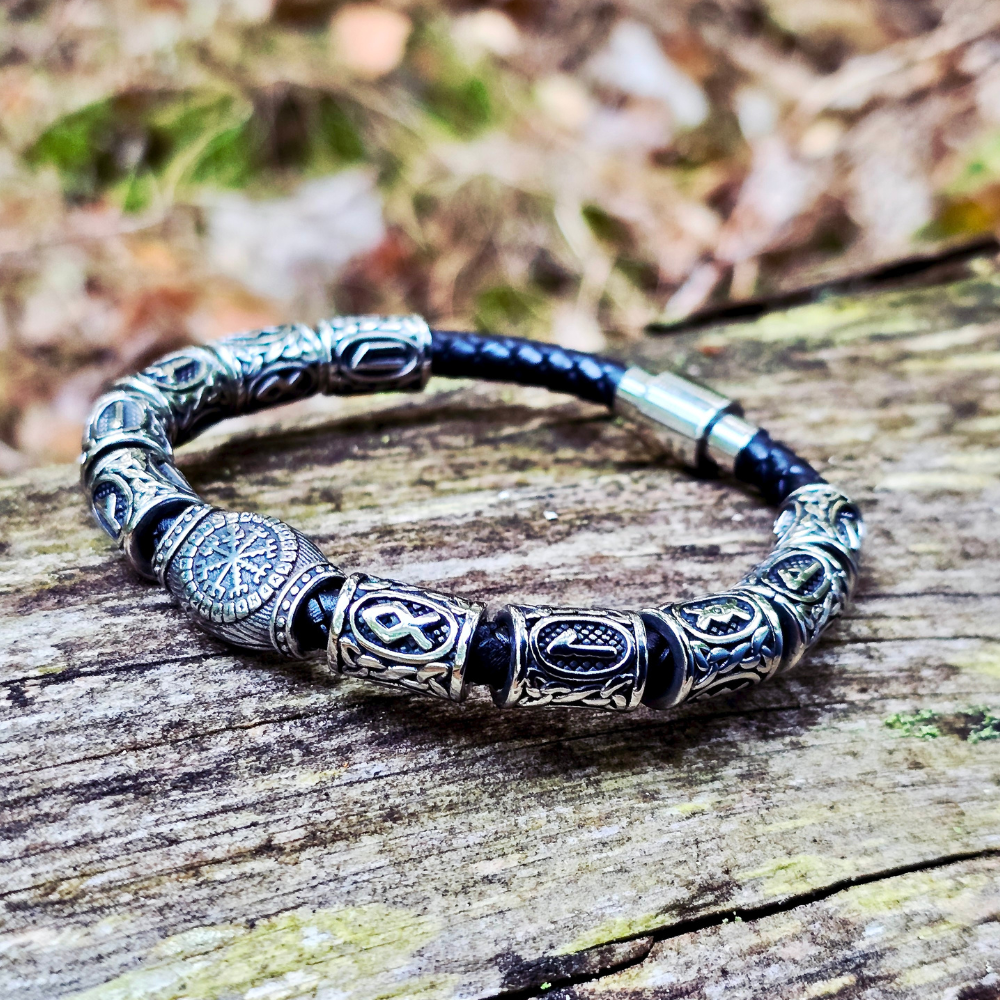 Bracelet Norse Rune Beads