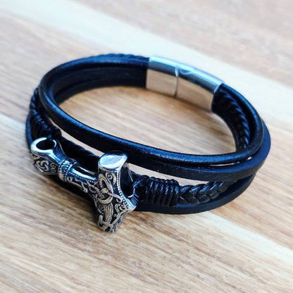Armband Läder Mjönir Fimm