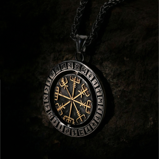 Rotating Viking Necklace “Vegvisir Iceland Compass”