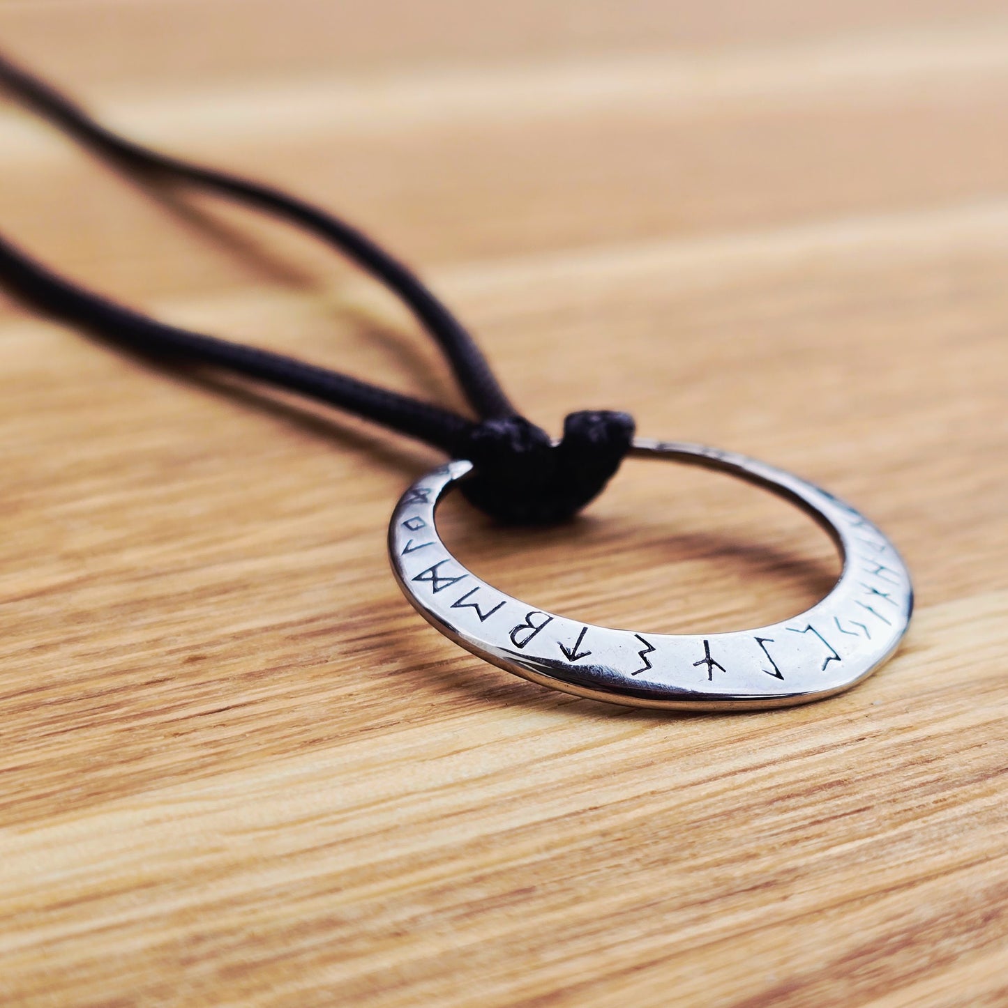 Halsband Runhjul - Läder