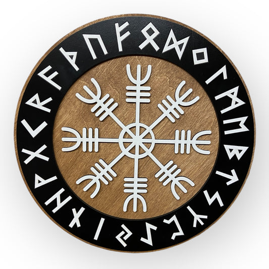 Nordisk sköld med runring och vegvisir